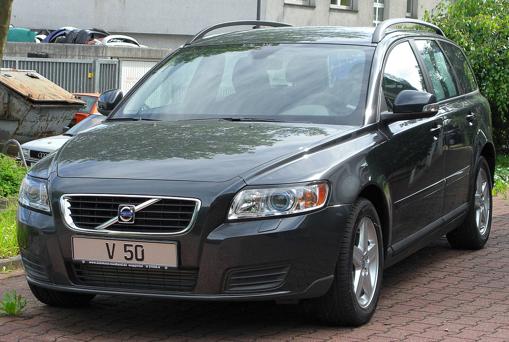 Volvo V50 T5